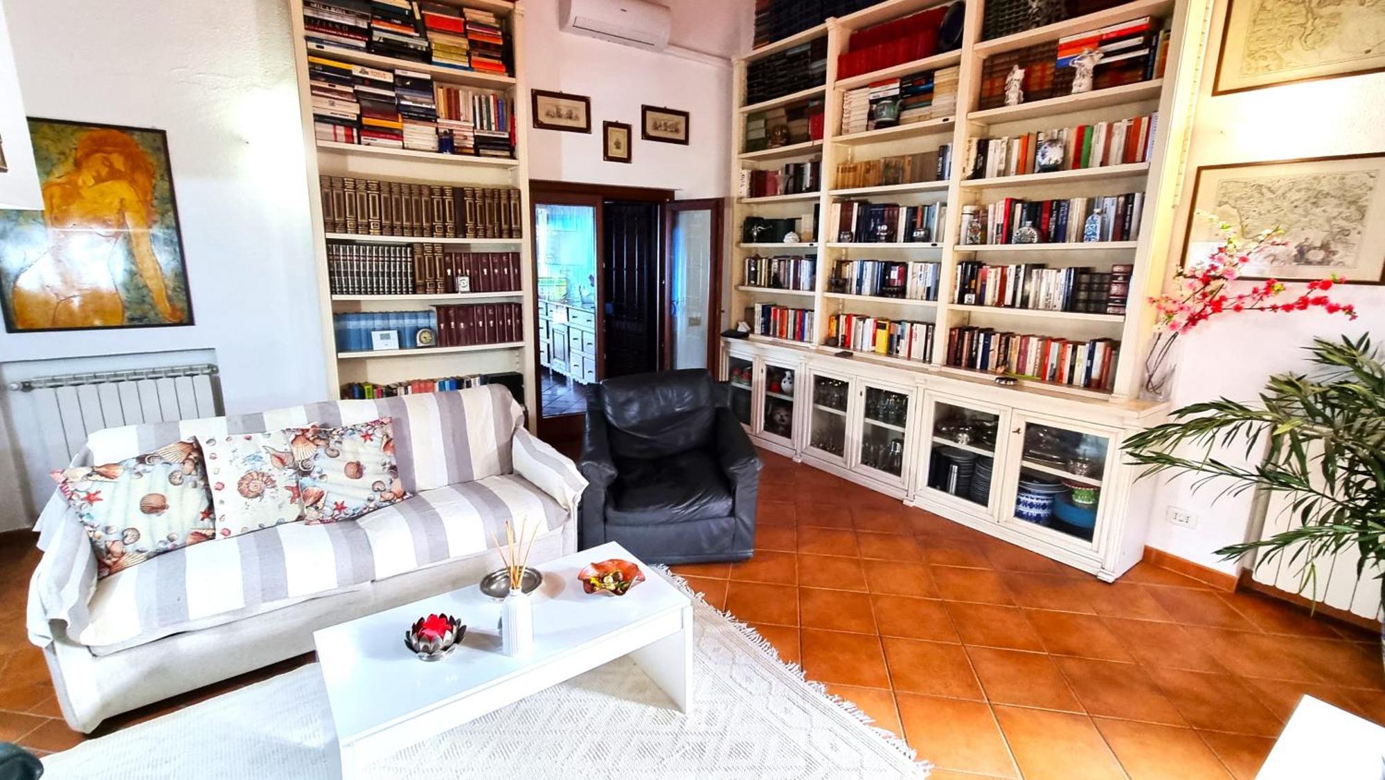 Villa Cecilia Sul Lago Fronte Mare Сперлонга Екстер'єр фото